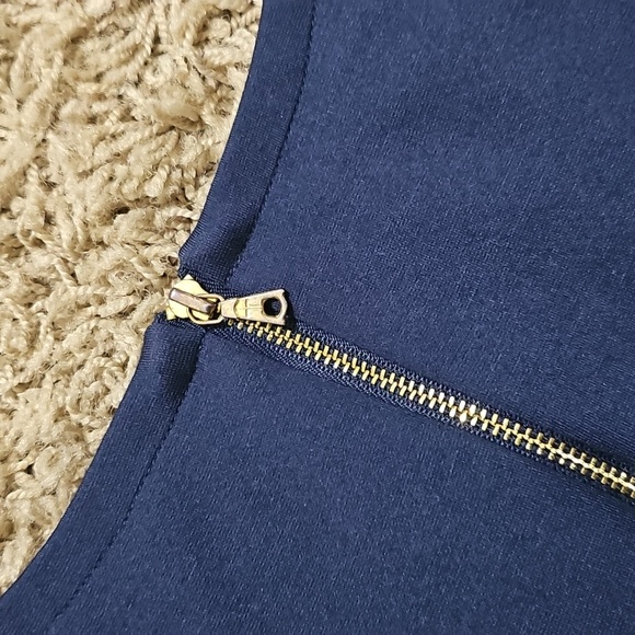 Trina Turk Shift Dress Navy Blue Beaded Neckline 6 Medium - Picture 6 of 7